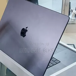 New Apple MacBook Pro 2023 M3 Pro 16-Inch 18GB Intel Core I5 SSD 512GB