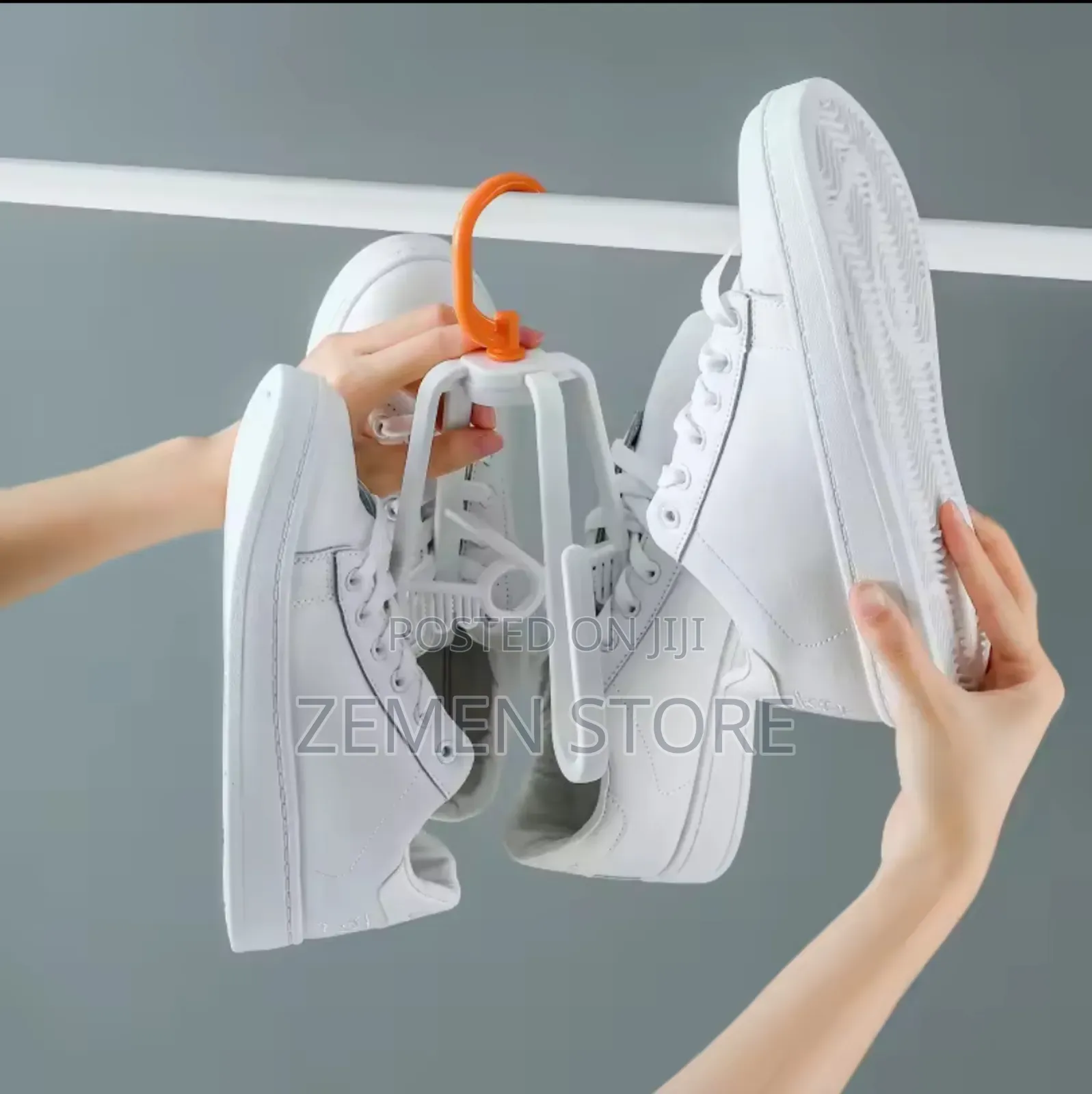 Perfect for Small Spaces! Multifunctional Shoe Dryer