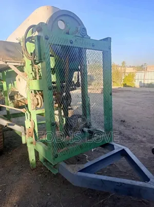 የሚሸጡ የተለያዩ የግብርና ማሽኖች 
መውቂያ ፣ መፈልፈያ 
ለጤፍ 
ለስንዴ
