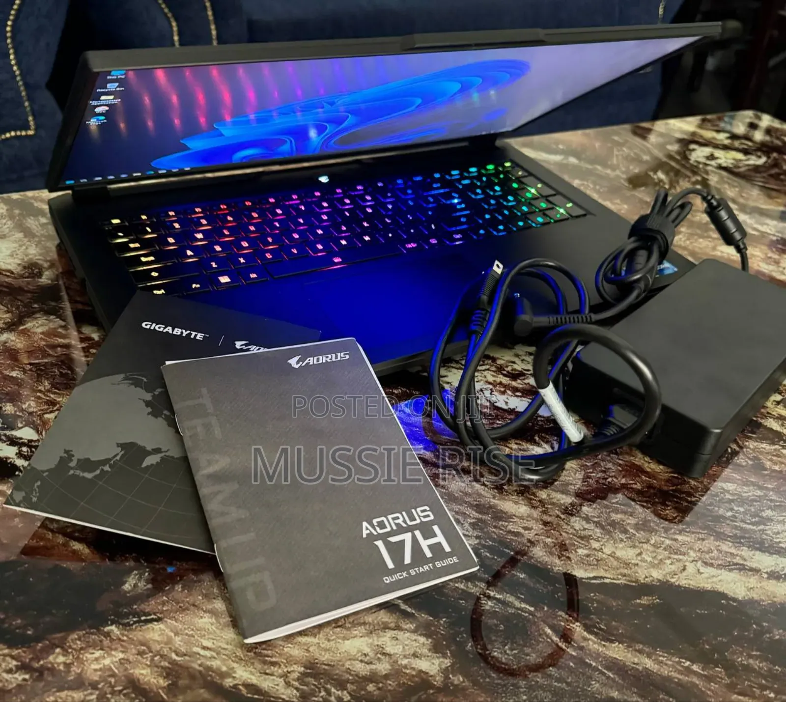 New Laptop Gigabyte AORUS 17X 32GB Intel Core I7 SSD 1T