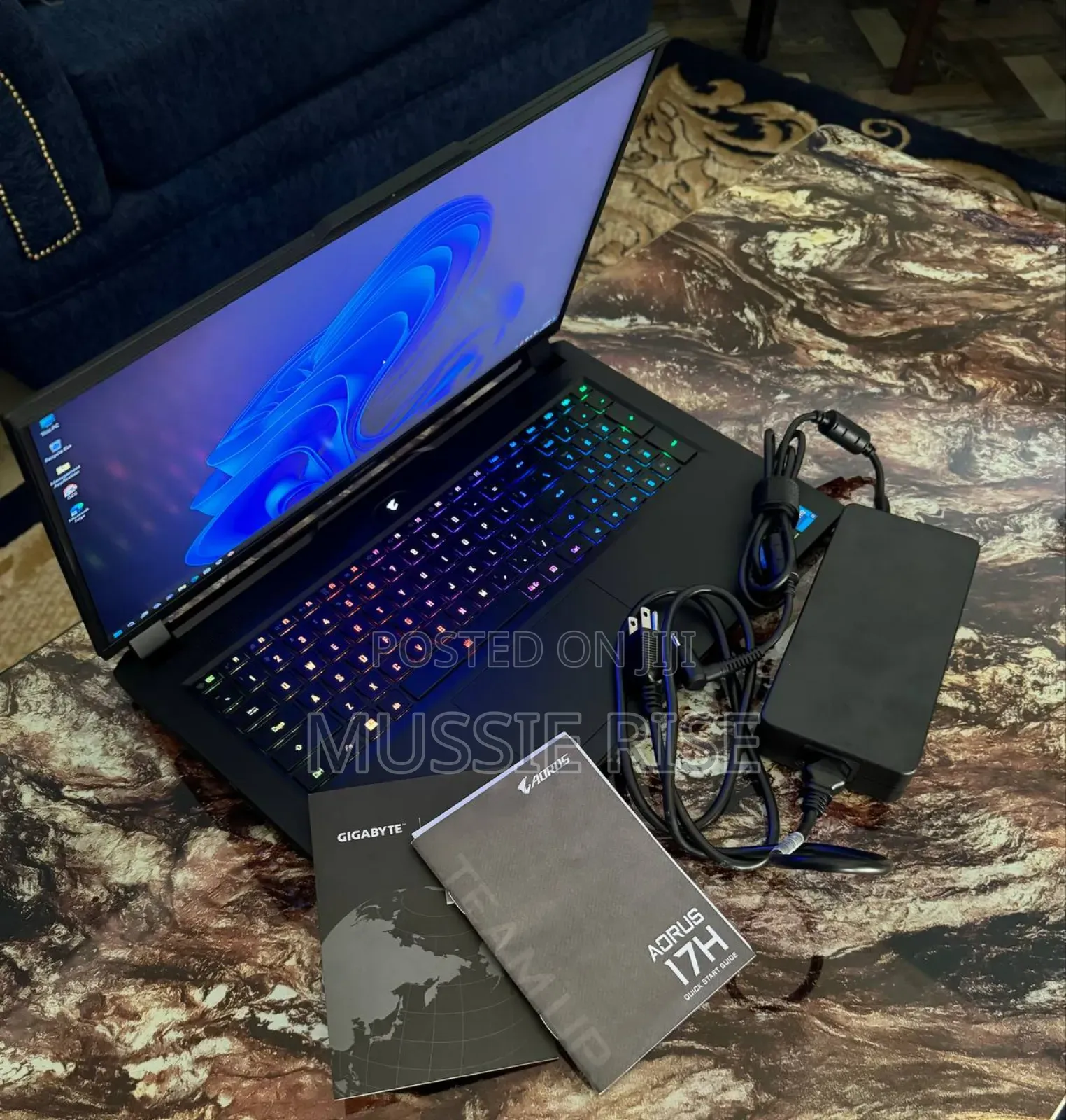 New Laptop Gigabyte AORUS 17X 32GB Intel Core I7 SSD 1T