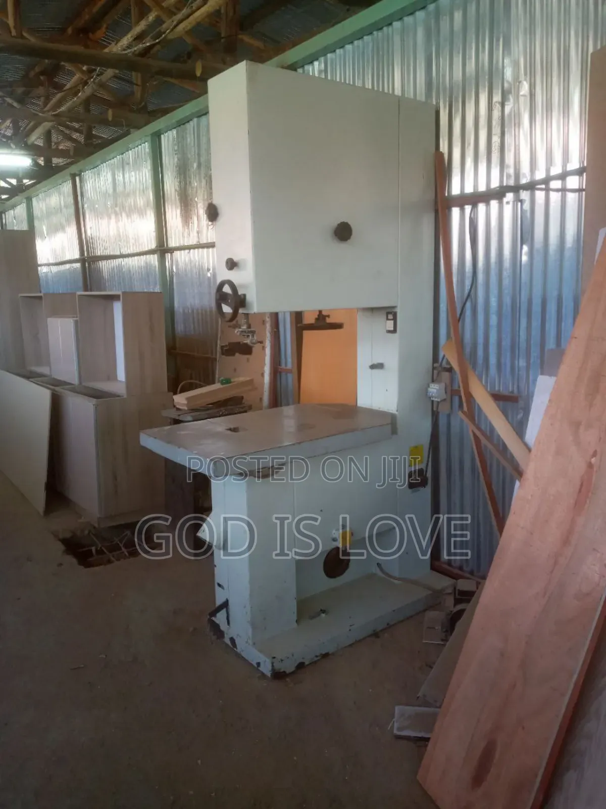 የሚሸጥ ሰገናስትሮ
300,000ብር