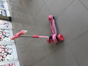 Kick Scooter Leotoon Dashwing