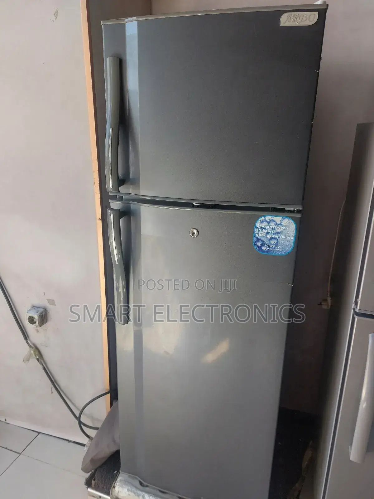 Ardo Refrigerator 250l