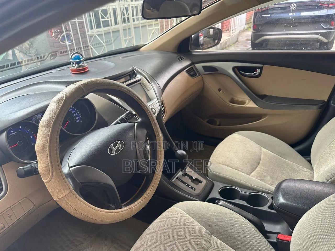 Hyundai Elantra 2012 Silver