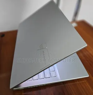 New Laptop Asus ZenBook Pro 15 UX580GE 16GB Intel Core I7 SSD 512GB