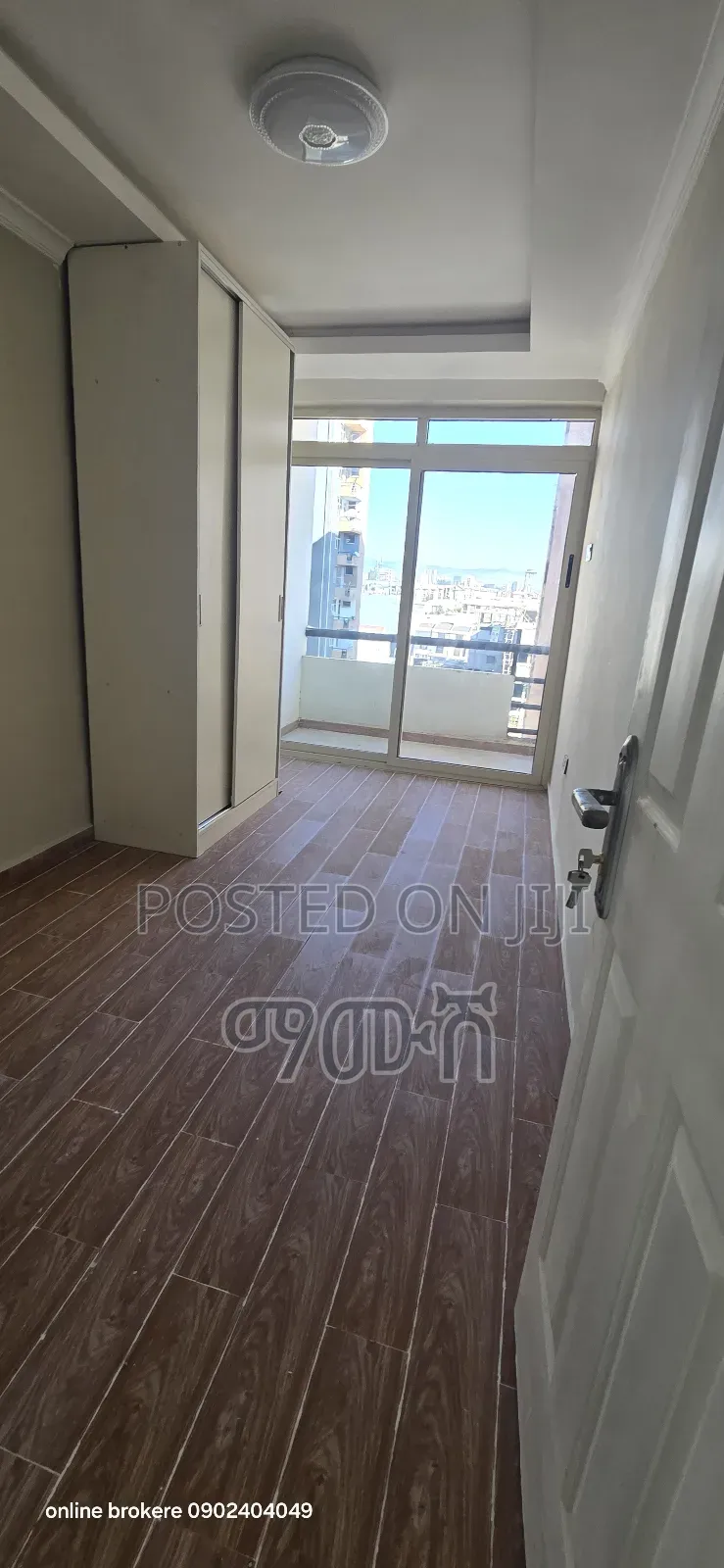 Furnished 3bdrm Condo in አያት, Bole for sale