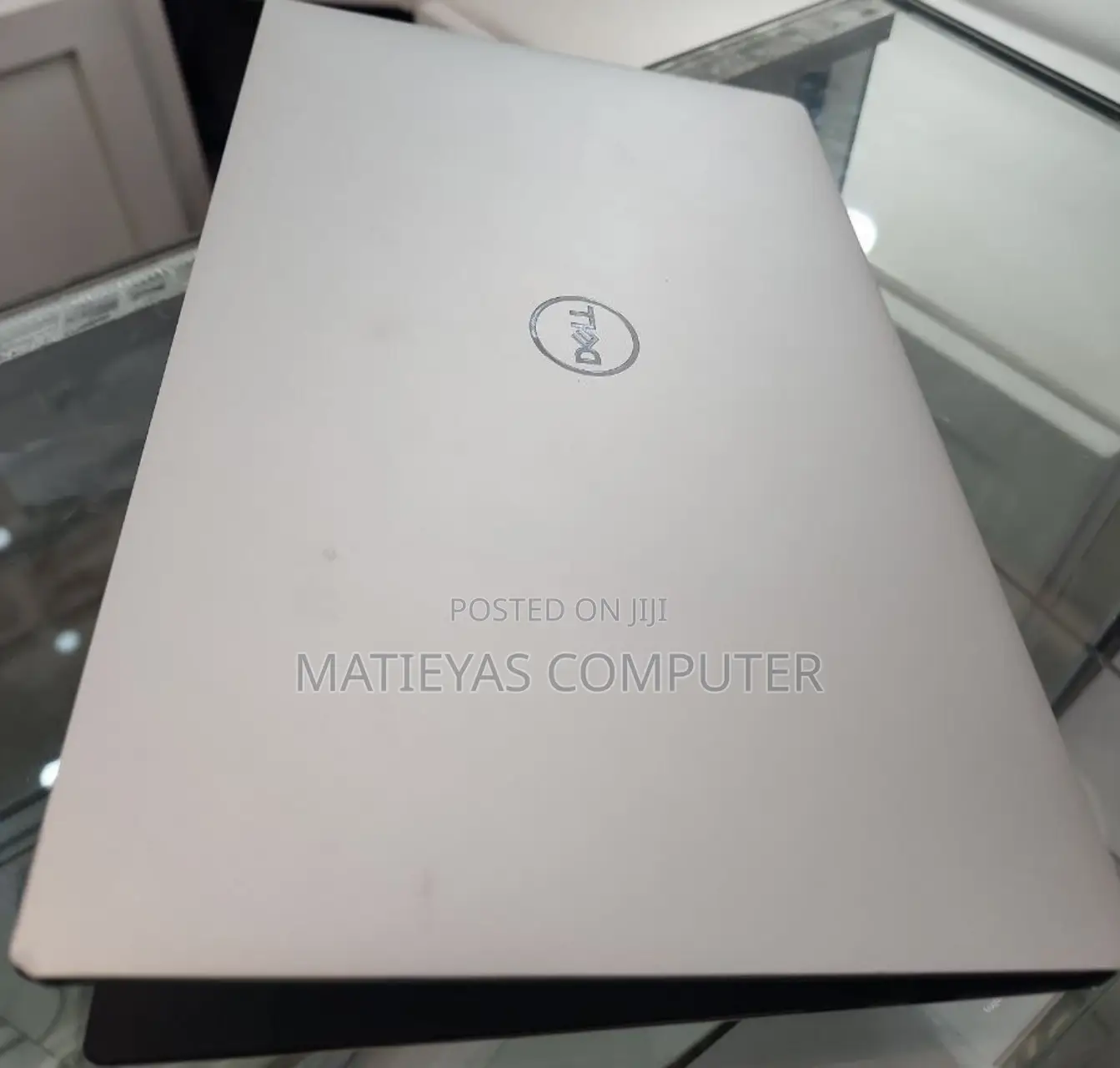 New Laptop Dell XPS 13 16GB Intel Core I7 SSD 512GB