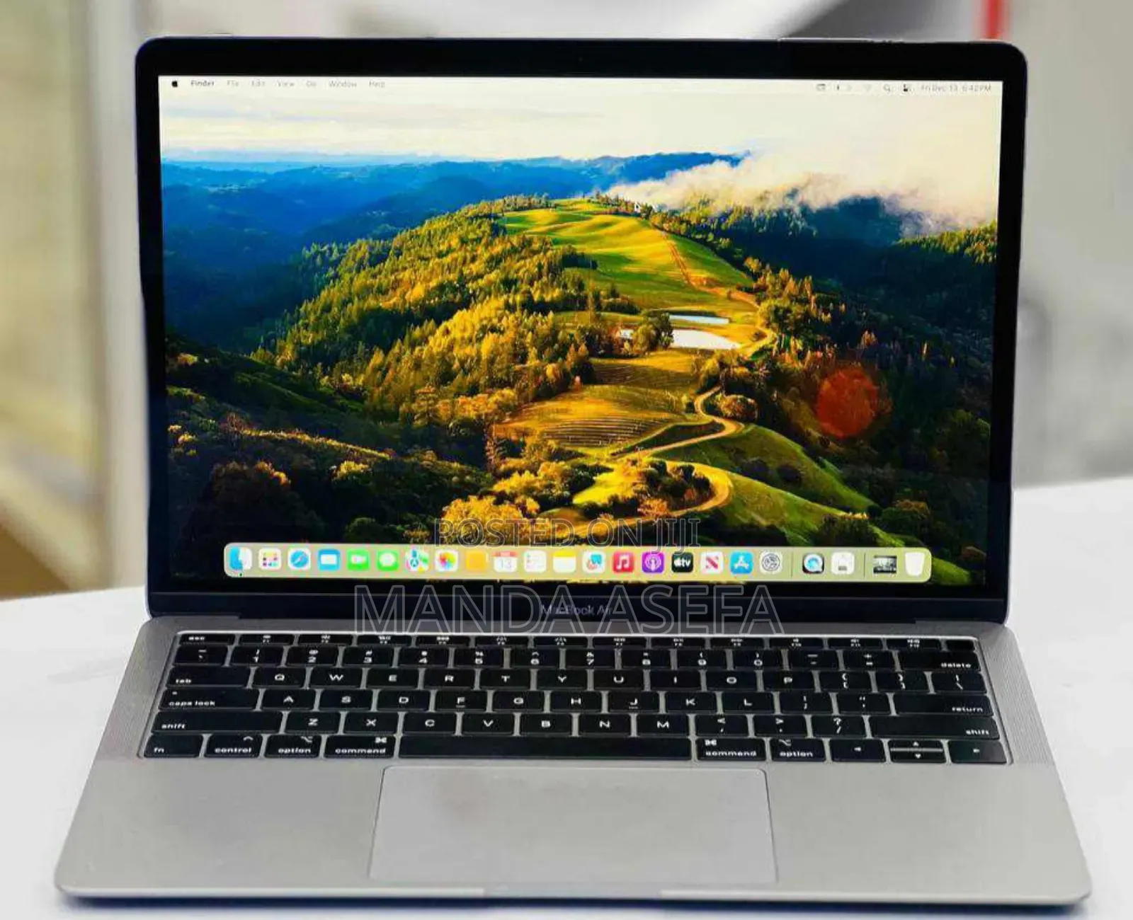 New Laptop Apple MacBook Pro 2019 16GB Intel Core I5 SSD 500GB