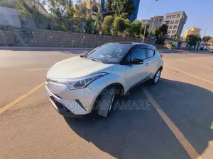 Toyota C-HR 2020 Silver