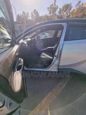 Toyota C-HR 2020 Silver
