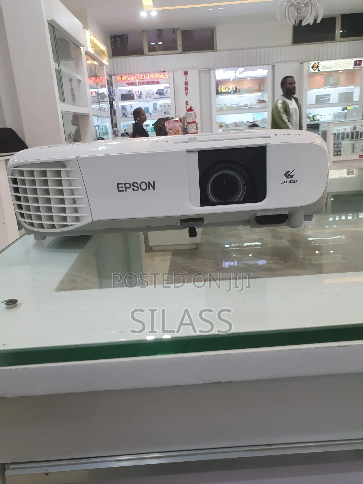 Brand New EPSON Projector