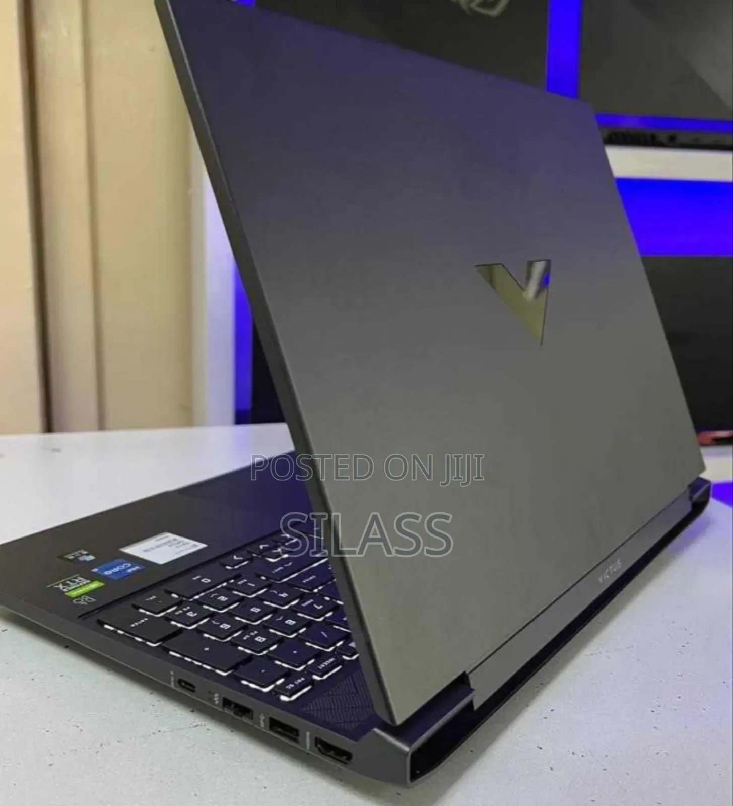 New Laptop HP Victus 15 8GB Intel Core I5 SSD 512GB