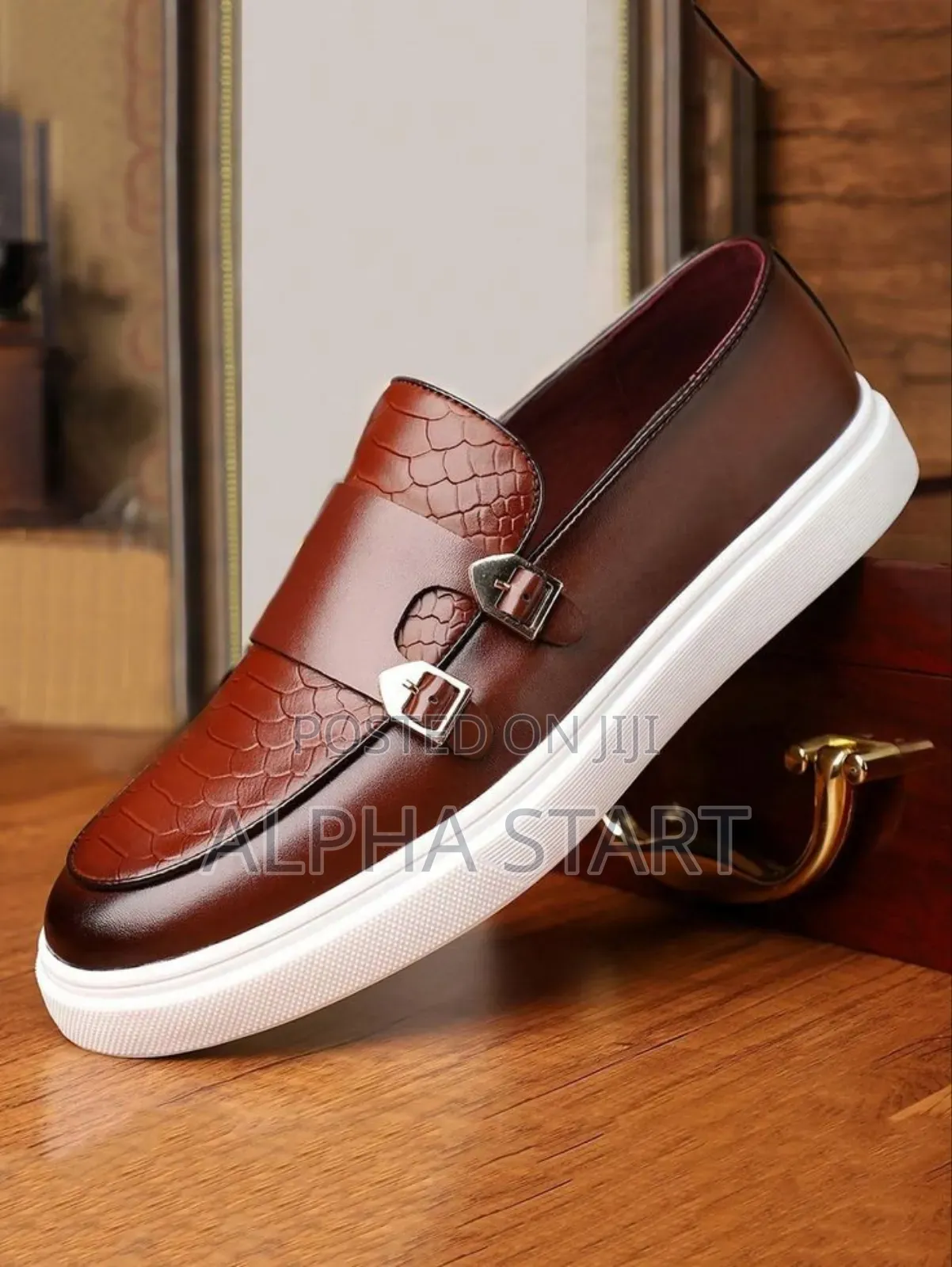 High Quality Lather for Man's