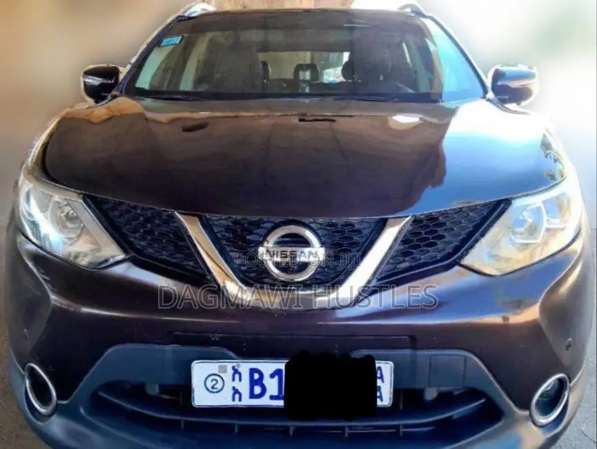 Nissan Qashqai 2016 Brown