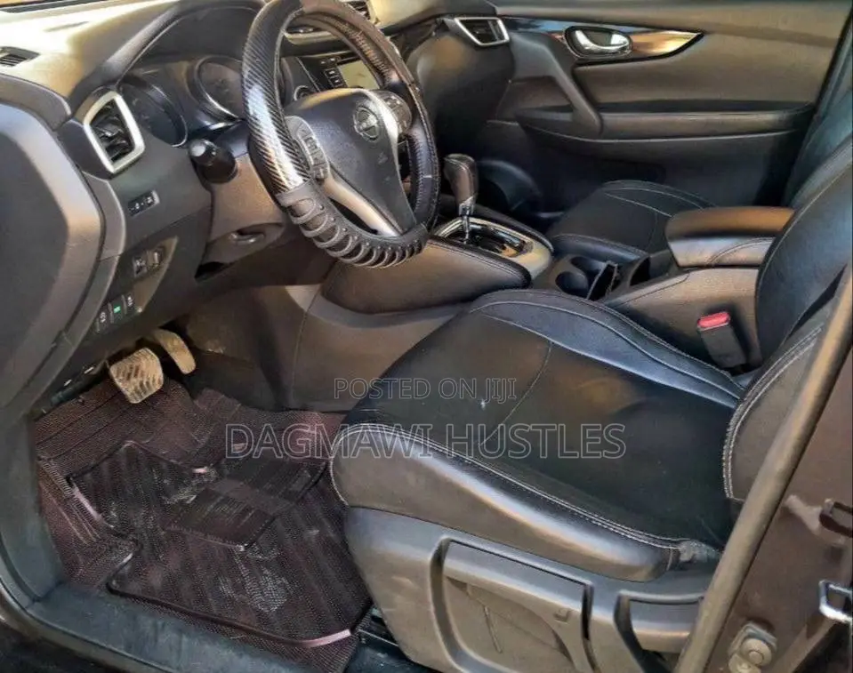 Nissan Qashqai 2016 Brown
