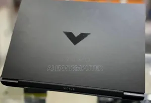 New Laptop HP Victus 15 16GB Intel Core I7 SSD 1T