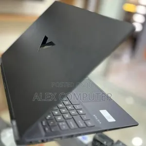 New Laptop HP Victus 15 16GB Intel Core I7 SSD 1T