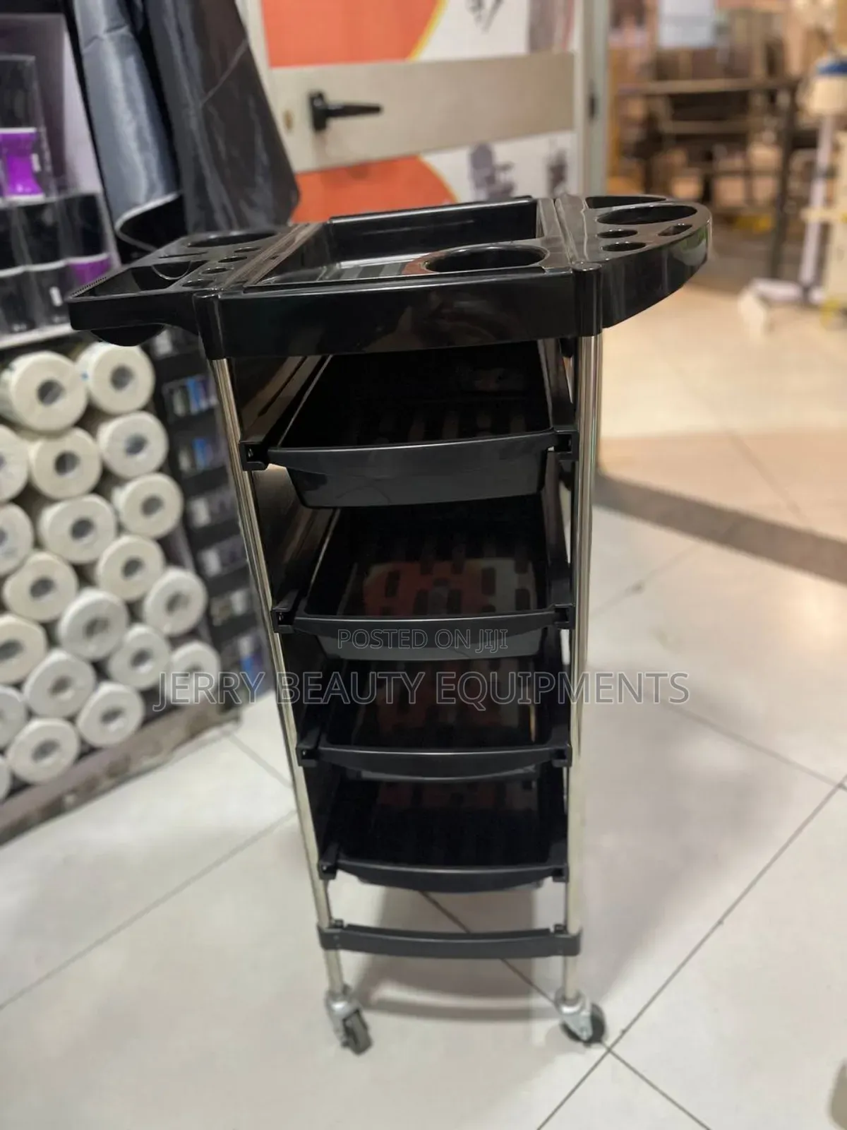 Hair Salon Trolley- የፀጉር ቤት ዕቃ ማስቀመጫ ጋሪ