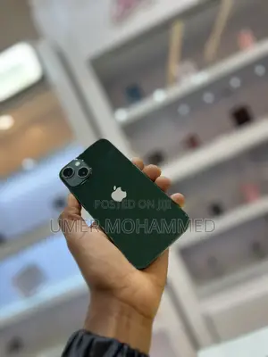 Apple iPhone 13 128 GB Green