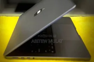 New Apple MacBook Pro 2023 M3 Max 14-Inch 8GB Apple M3 SSD 512GB