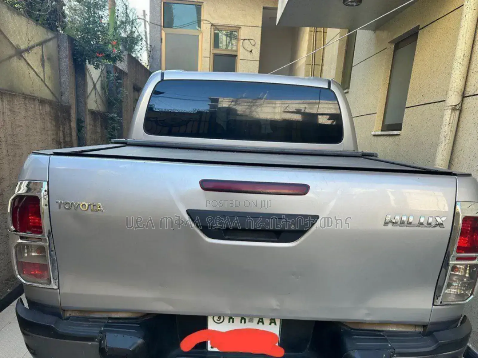 Toyota Hilux 2020 Silver