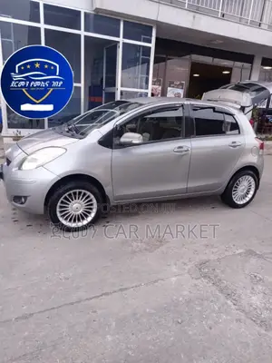 Toyota Yaris 2008 Silver