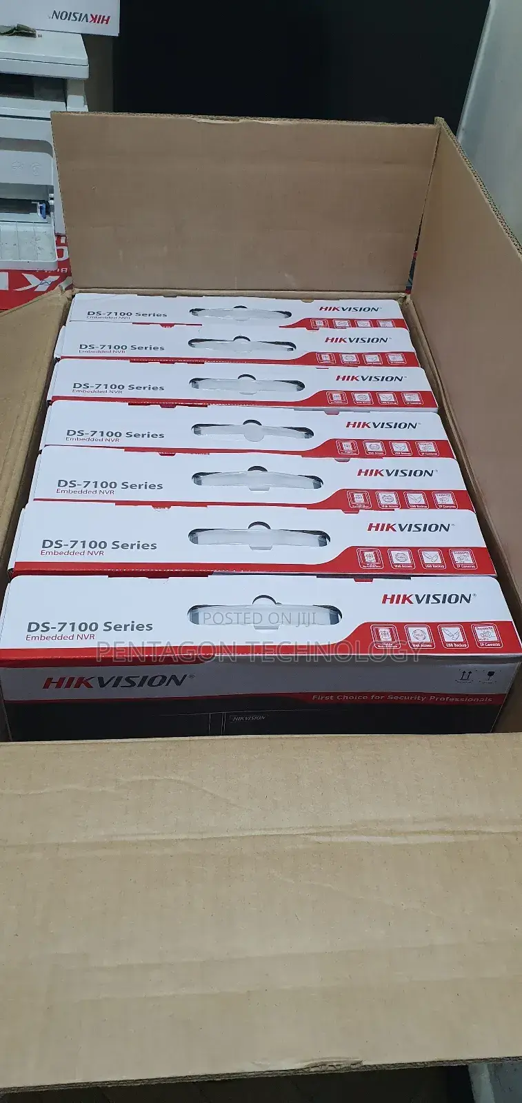 7001 Series Hikvision NVR