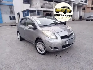 Toyota Yaris 2008 Silver