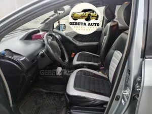 Toyota Yaris 2008 Silver