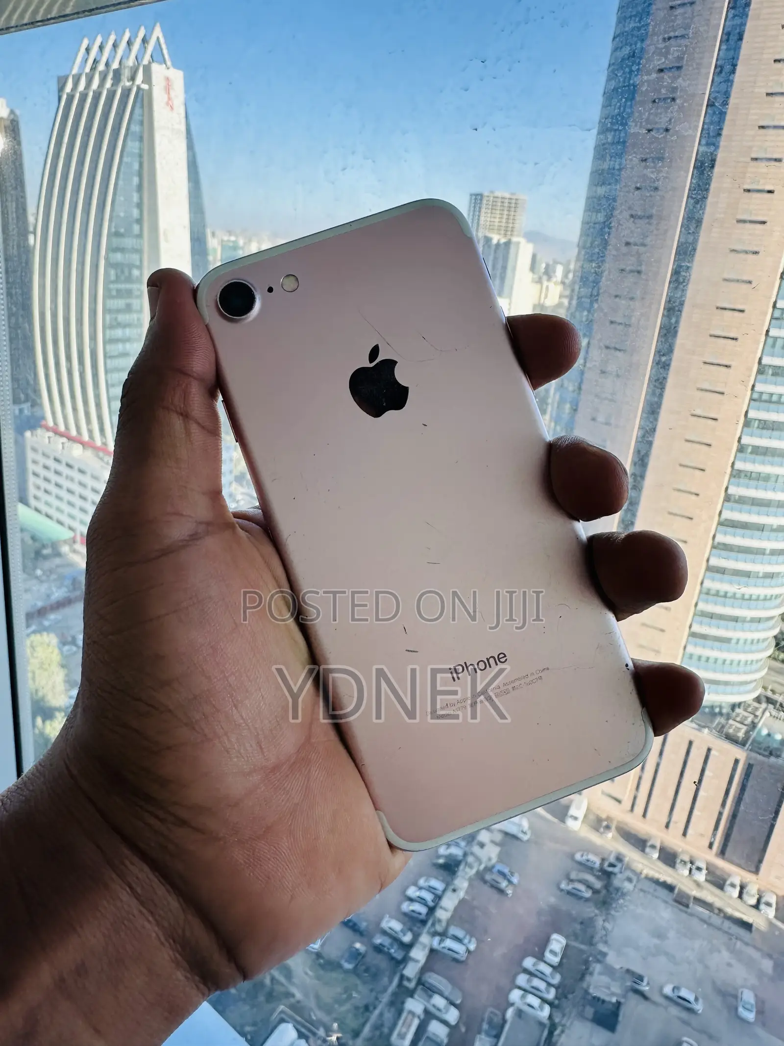 Apple iPhone 7 128 GB Gold