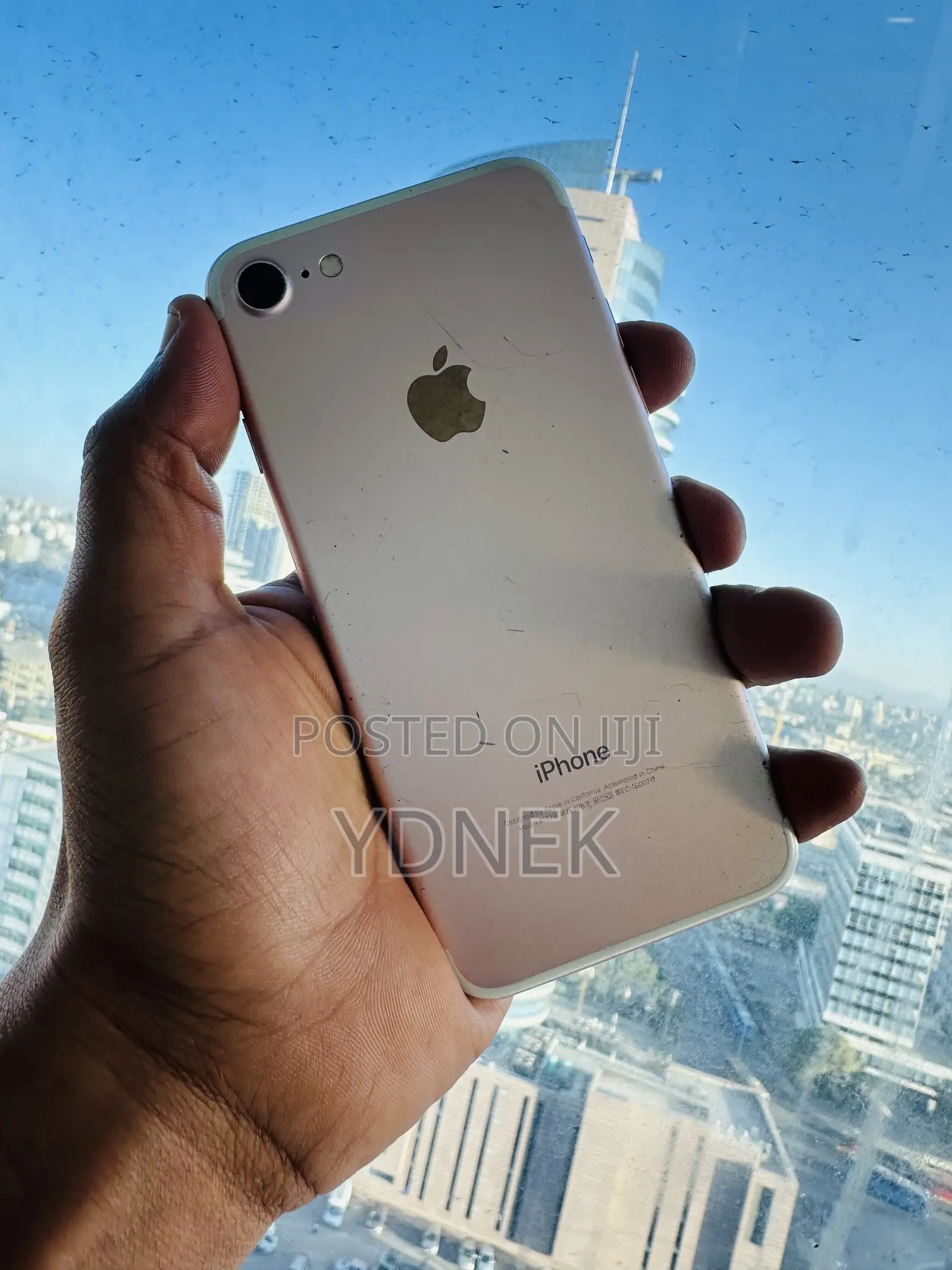 Apple iPhone 7 128 GB Gold