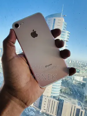 Apple iPhone 7 32 GB Gray