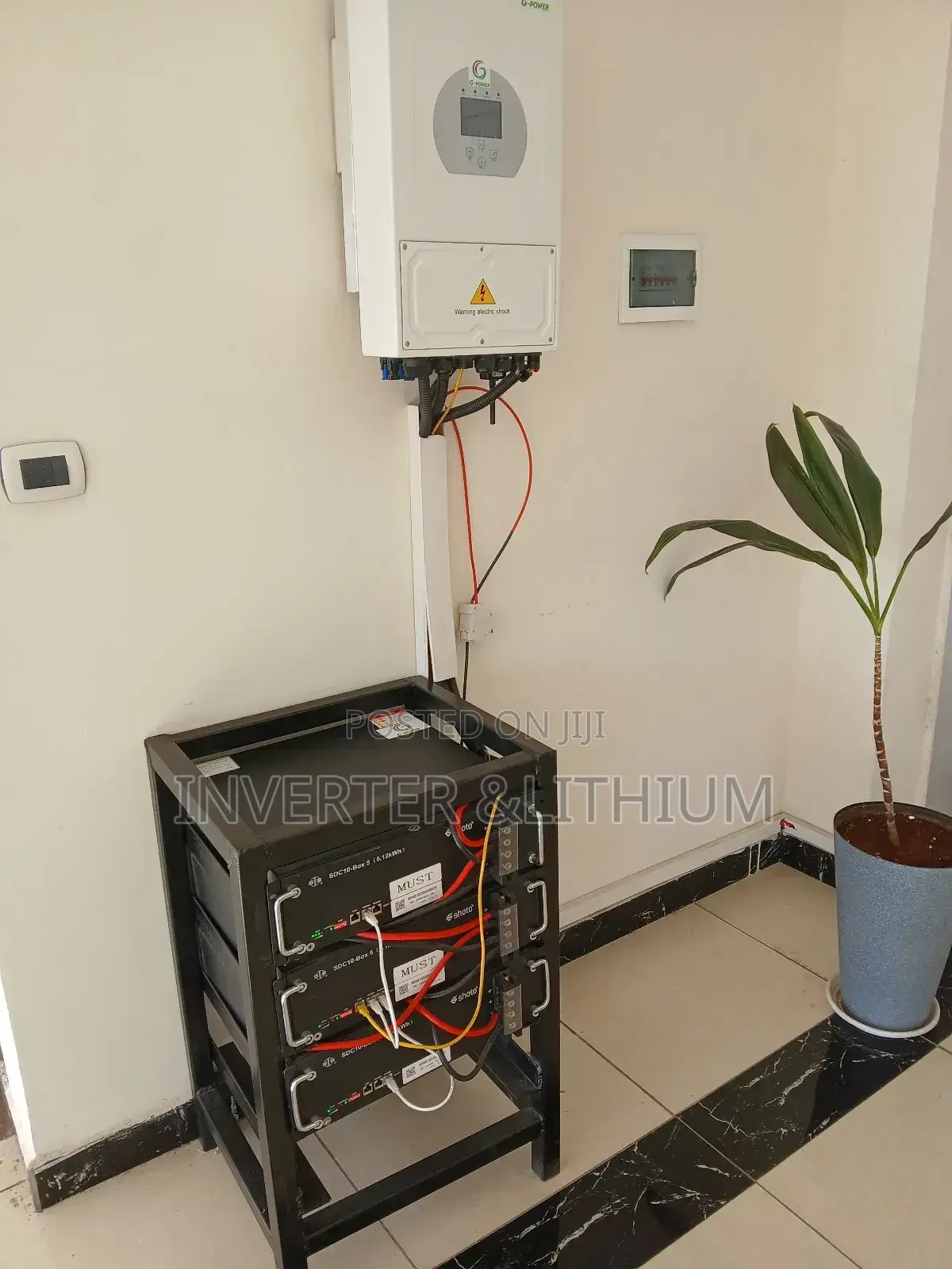 Hybrid Solar Generator