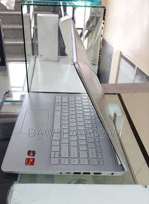 New Laptop HP Stream Notebook 16GB AMD Ryzen 3 SSD 512GB