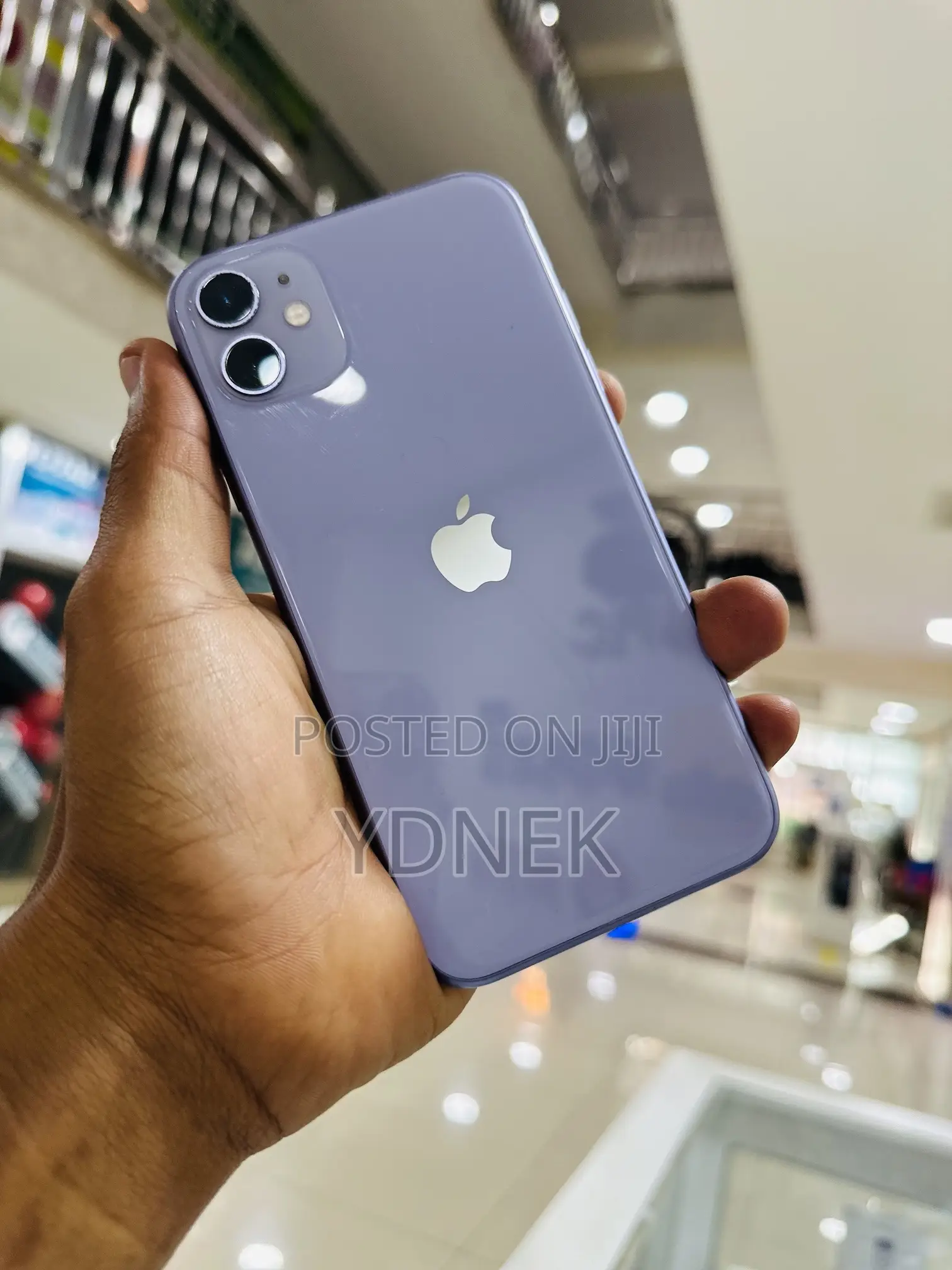Apple iPhone 11 64 GB Purple