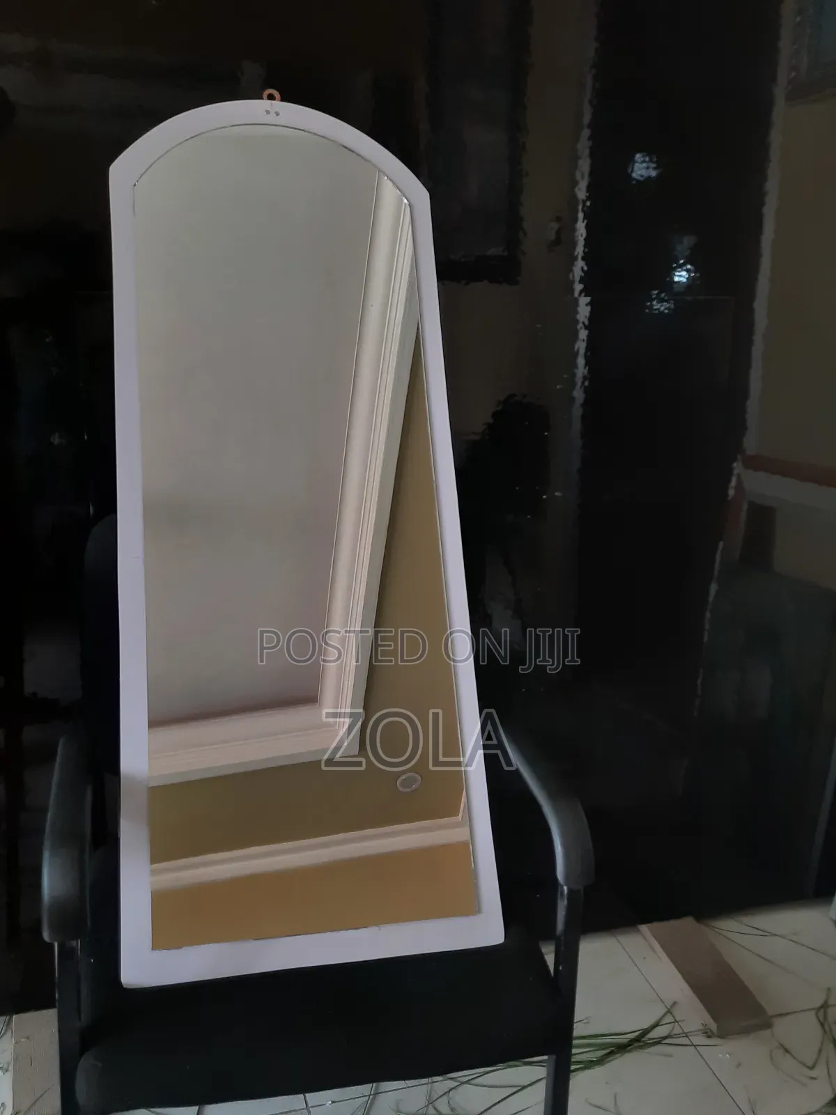 Mirror መስታወት ልዩ የገና የበአል ቅናሽ