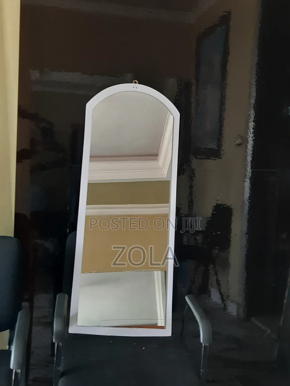 Mirror መስታወት ልዩ የገና የበአል ቅናሽ