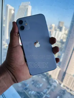 Apple iPhone 11 64 GB Purple