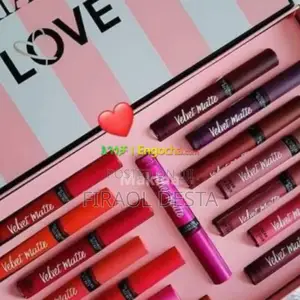 Victoria Secrete Lipgloss 15 Pc