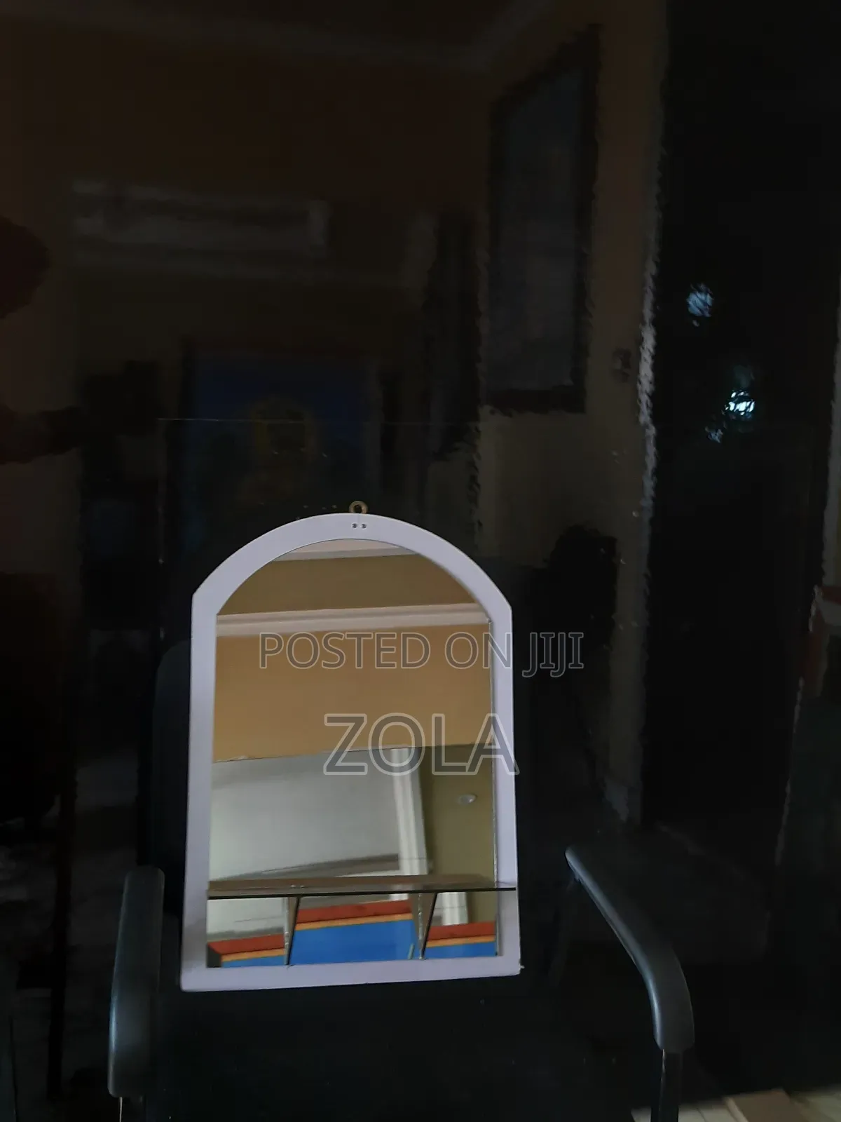 Mirror  መስታወት  ልዩ የገና የበአል ቅናሽ  