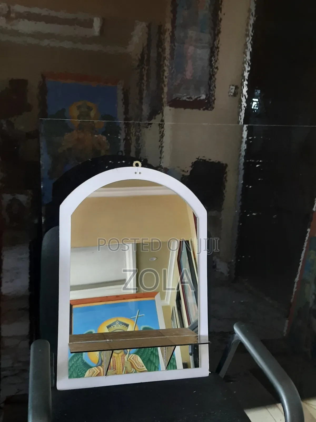 Mirror  መስታወት  ልዩ የገና የበአል ቅናሽ  