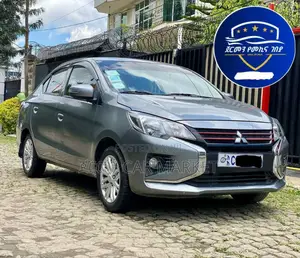 Mitsubishi Attrage 2022 Gray