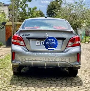 Mitsubishi Attrage 2022 Gray