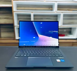 New Laptop Asus Zenbook 14 UX434 16GB Intel Core I7 SSD 512GB