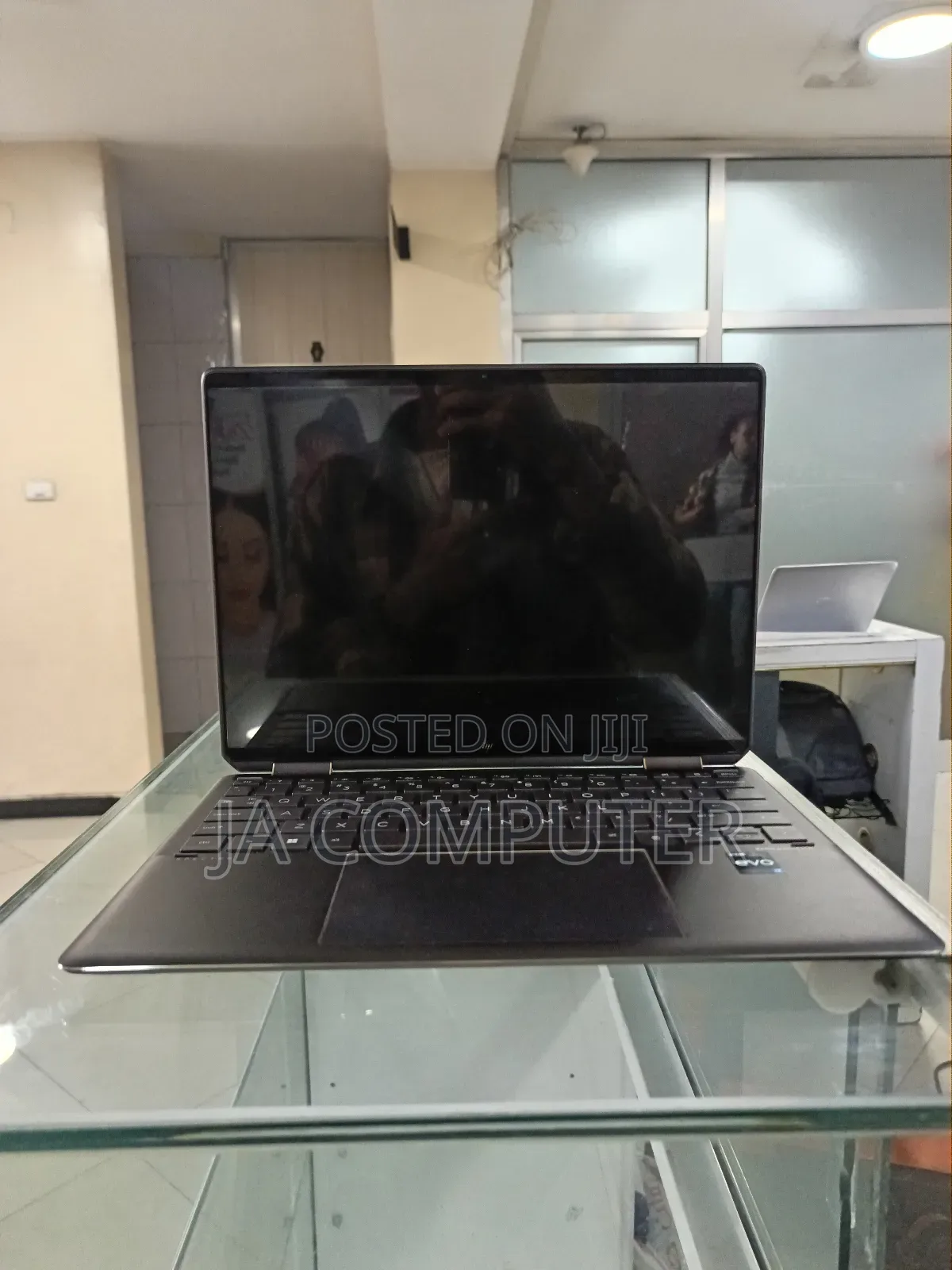 New Laptop HP Spectre 16GB Intel Core I7 SSD 2T