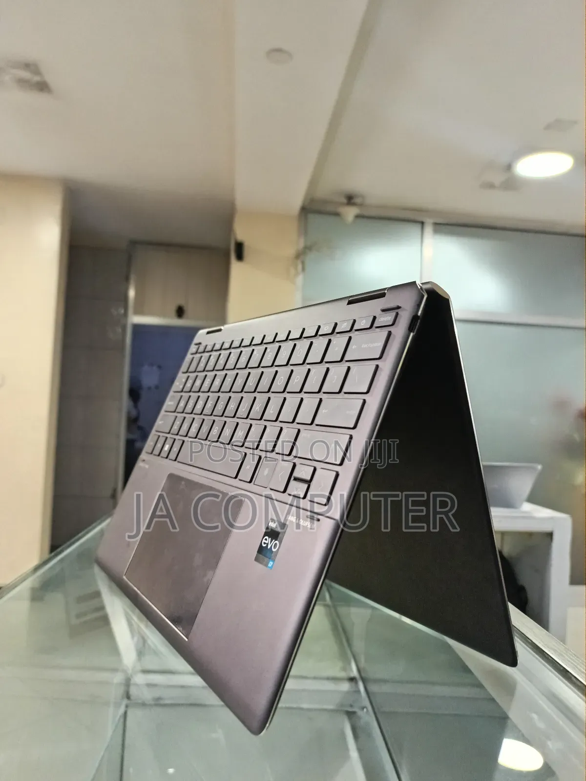 New Laptop HP Spectre 16GB Intel Core I7 SSD 2T