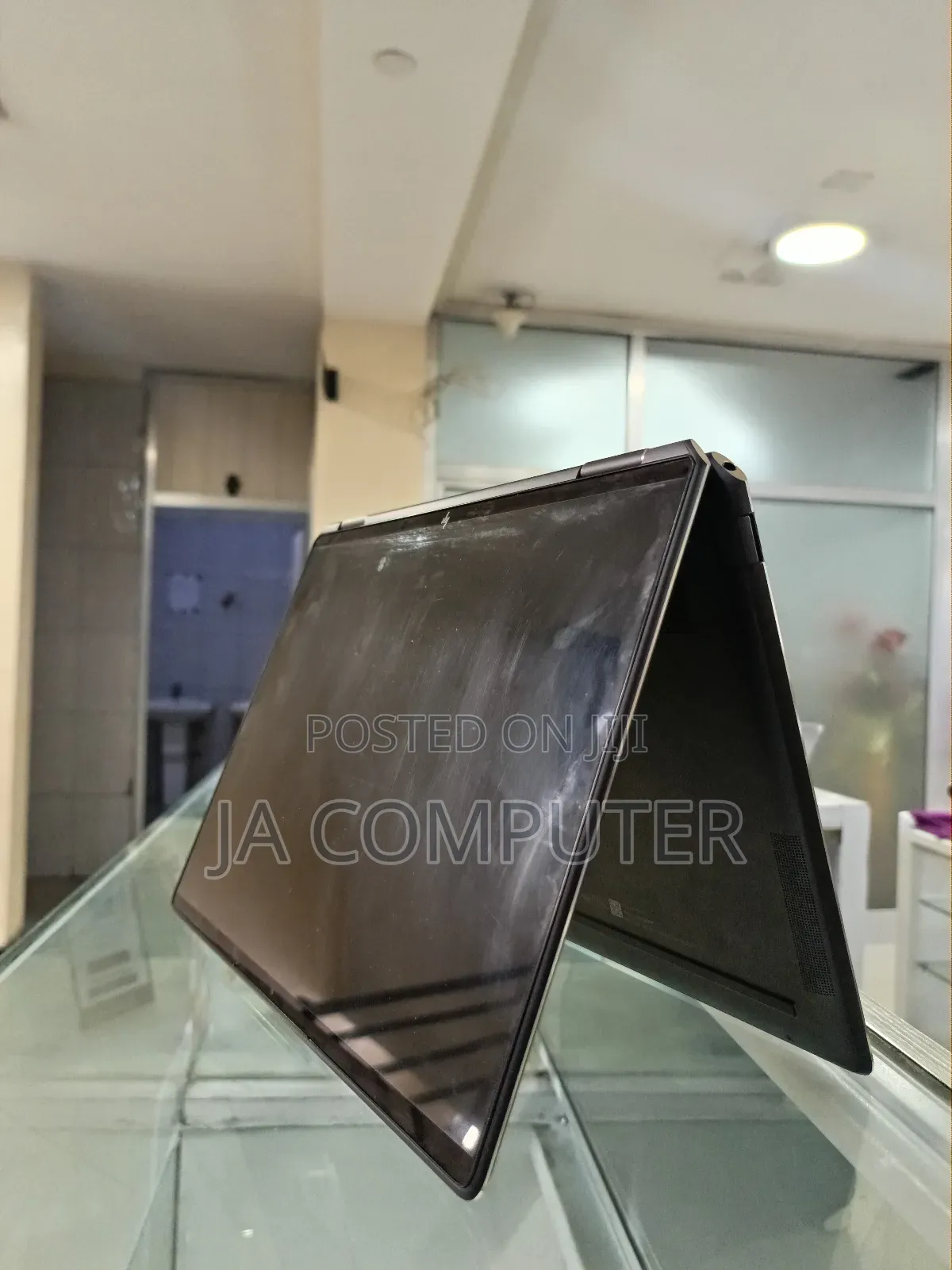 New Laptop HP Spectre 16GB Intel Core I7 SSD 2T