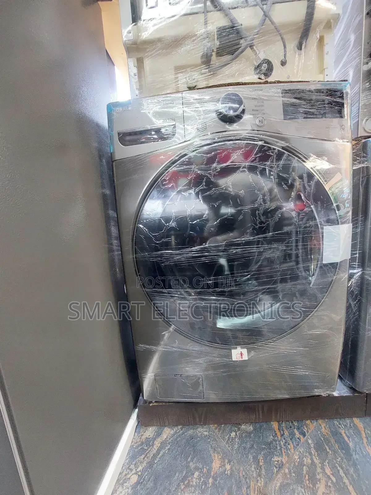 Lg Full Atomic 20 /12kg 
Lg Automatic Washing Machine