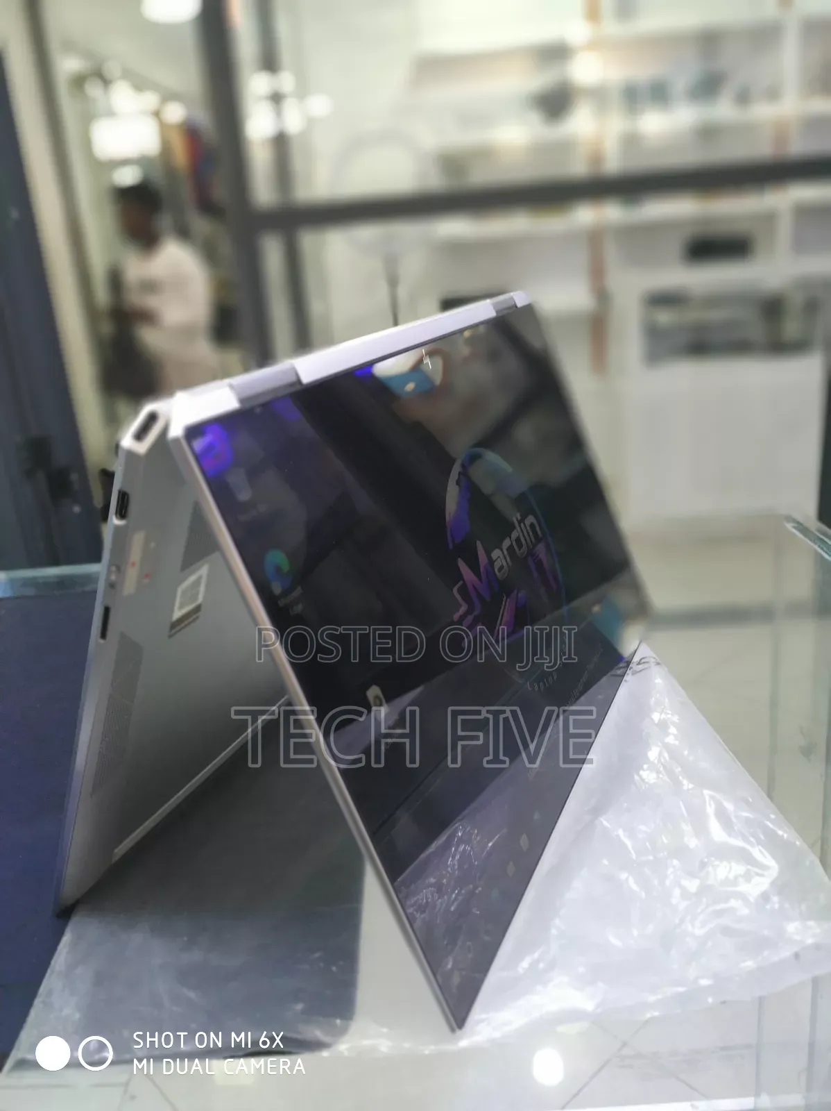 New Laptop HP Spectre 13 16GB Intel Core I7 SSD 1T